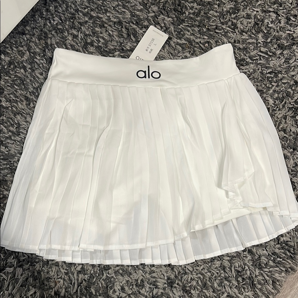 ALO Yoga White Mini Skater Skirt